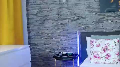 Alliana online show from August 4, 4:51 am