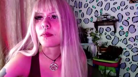allice_rousse_ online show from September 14, 2:31 am