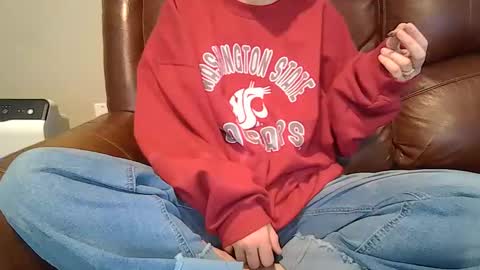 alliebearx online show from March 23, 11:11 pm