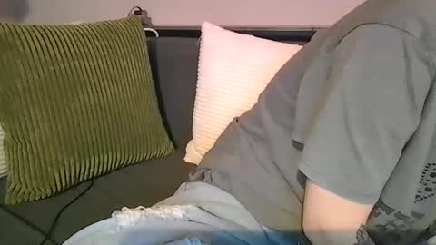 alliebearx online show from May 10, 3:08 am