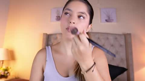 allisson online show from May 21, 12:03 pm