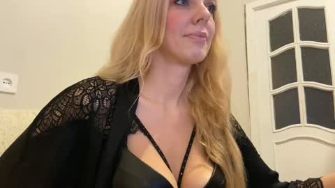 Nika online show from May 25, 4:50 pm