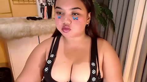 all mightymaria online show from March 20, 2:49 am