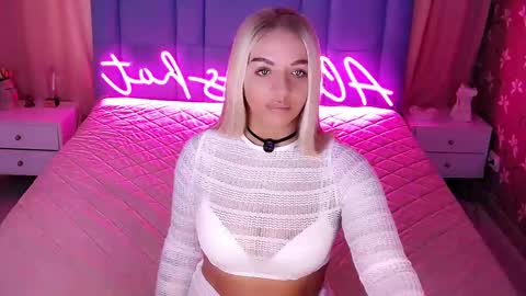 AlwaysHot online show from April 12, 2:14 am