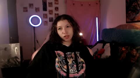 Ally online show from April 1, 1:06 am