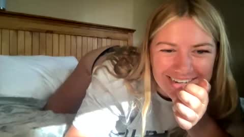 allyanalangel online show from September 27, 1:07 pm