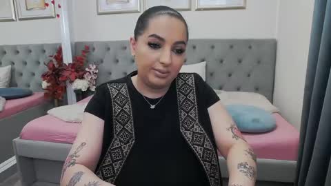         online show from May 22, 4:05 pm