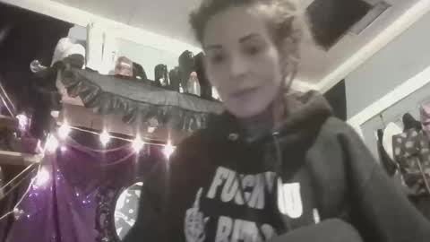 allymoon1369 online show from February 14, 11:34 am