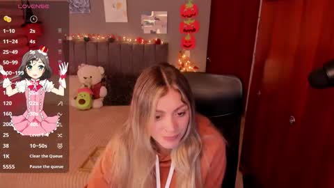 Snapshot of allysonsweett chatting on October 9, 4:00 pm ANNA online show from October 9, 4:00 pm