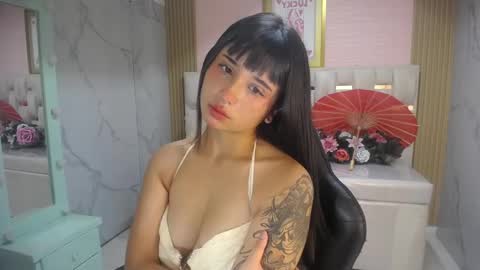 Allysa  online show from January 9, 8:46 pm