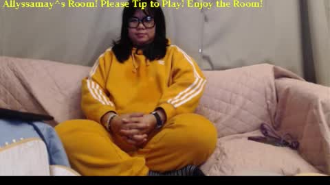 Allyssamay online show from November 18, 5:19 am