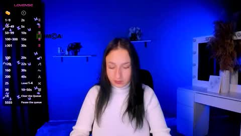 Snapshot of alma_black chatting on October 2, 5:45 am alma_black online show from October 2, 5:45 am