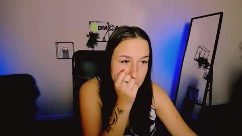 Snapshot of alma_black chatting on October 1, 5:34 am alma_black online show from October 1, 5:34 am