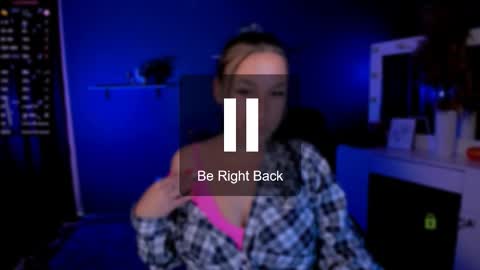 Snapshot of alma_black chatting on September 15, 6:43 am alma_black online show from September 15, 6:43 am