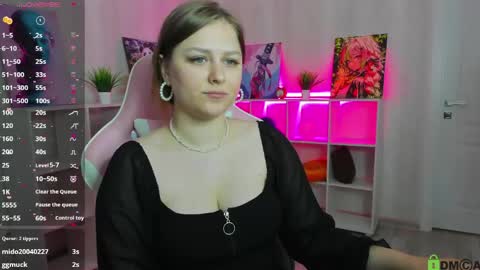 alma_jons online show from May 6, 12:47 am