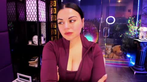 Alma online show from November 4, 8:19 am