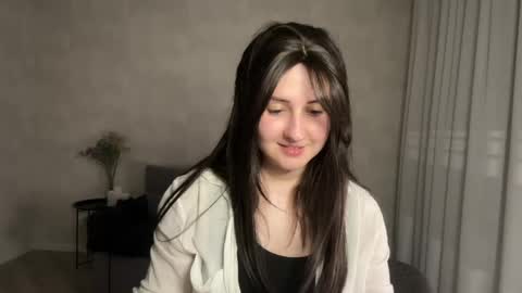 Anna online show from May 9, 8:44 pm