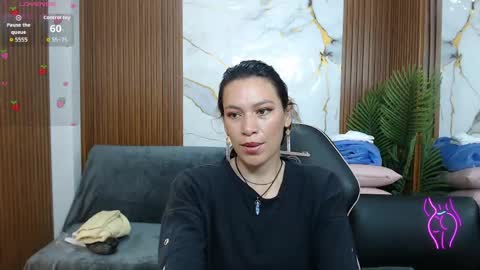 alonddra_tay online show from May 25, 11:42 am