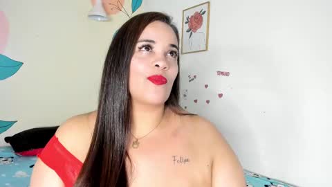 Snapshot of alondra_zaens chatting on February 24, 9:20 pm Alondra online show from February 24, 9:20 pm