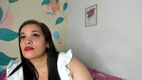 Snapshot of alondra_zaens chatting on January 8, 7:03 pm Alondra online show from January 8, 7:03 pm