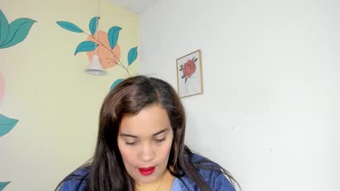 Snapshot of alondra_zaens chatting on September 20, 9:46 pm Alondra online show from September 20, 9:46 pm
