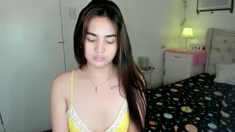 alovelydollnica online show from May 14, 3:34 am