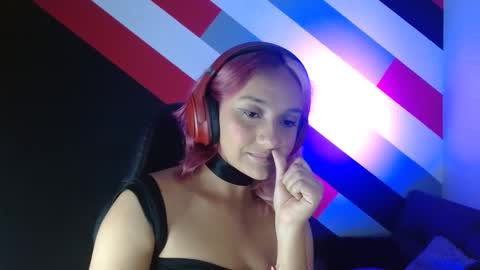 Snapshot of alterego1__ chatting on February 20, 5:52 pm Alter online show from February 20, 5:52 pm