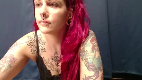 Lily online show from April 13, 6:20 pm