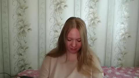 alya764770 online show from May 15, 11:51 pm