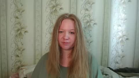alya764770 online show from May 19, 3:57 am
