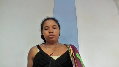 alydie7 online show from July 8, 10:17 am