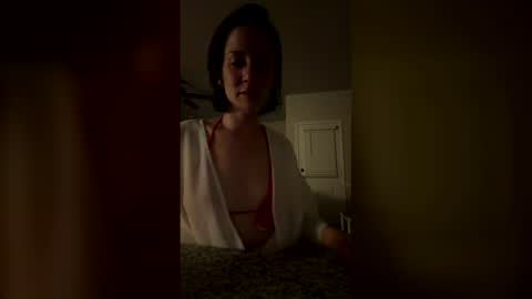 alykayjack online show from May 24, 7:51 am
