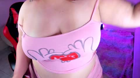 Elyn online show from April 9, 11:10 pm