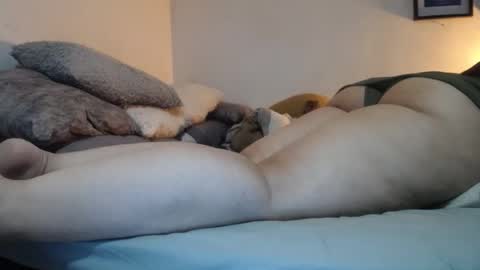 Alyn Maria online show from February 20, 2:43 am