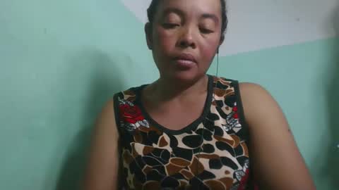 alypierette online show from May 17, 10:36 am