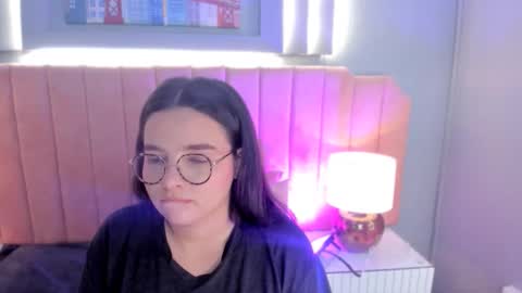 Alys  online show from November 6, 3:34 am