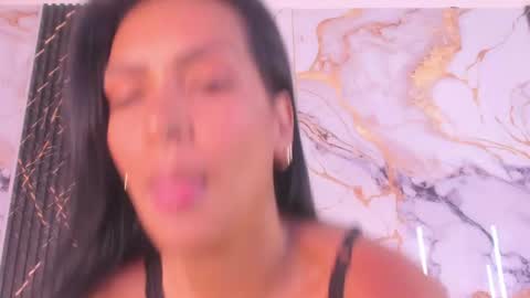 alyson__a online show from May 28, 12:47 pm