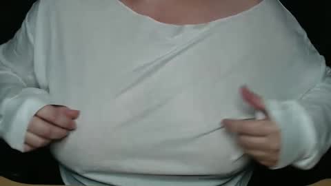 Alyss Skye online show from September 30, 1:00 am