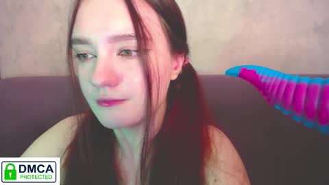 Alyssa online show from October 24, 10:00 am