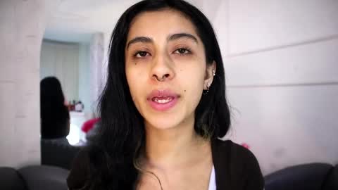 alyssa_joness online show from May 21, 3:48 am