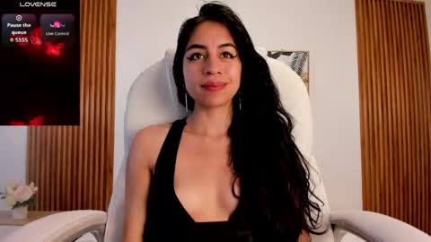 alyssabeauty_ online show from March 24, 9:09 pm