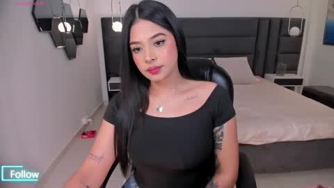 Aly  online show from January 10, 11:37 am