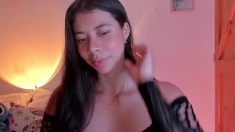 Snapshot of alyssagreen_ chatting on February 26, 12:20 am Im AlyssaLovense is ActiveMy pleasure is in your handsPrivate is Open online show from February 26, 12:20 am