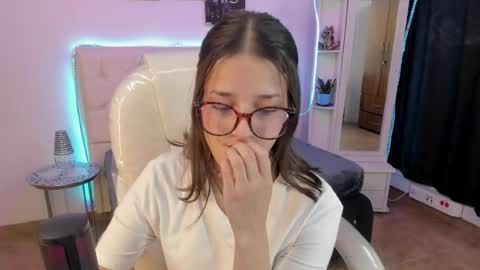 B I A N C A online show from May 16, 8:41 pm