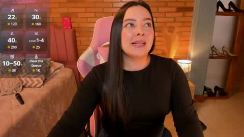 Hi Im AmaiaHelp me reach 100 likes online show from May 17, 1:10 pm