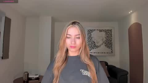 Amaia Haywood online show from January 11, 11:37 am