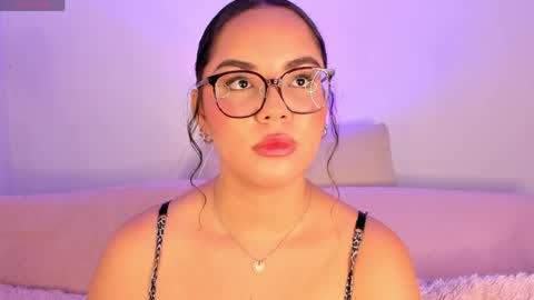 amalia bennet online show from May 16, 10:36 am