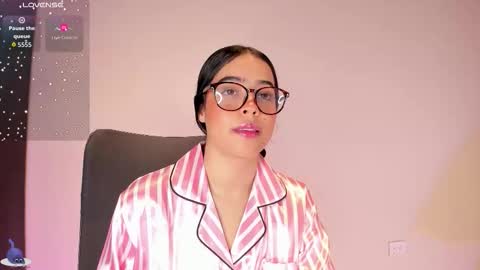 Amalia    real MIA  online show from March 21, 7:13 am