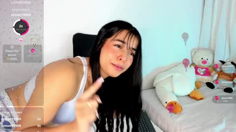 Snapshot of amaliaandrade chatting on December 19, 7:51 am Amalia real MIA online show from December 19, 7:51 am