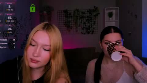 Amalia online show from May 10, 7:16 pm